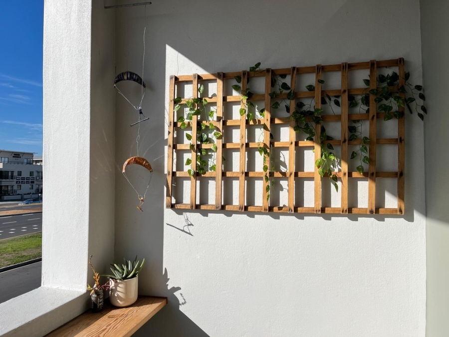 1 Bedroom Property for Sale in Table View Western Cape